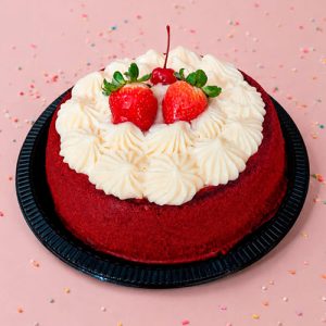 Bolo Piscina Red Velvet com Brigadeiro de Ninho